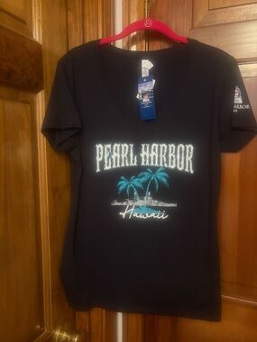 Pearl Harbor Hawaii V-Neck Tee - Black